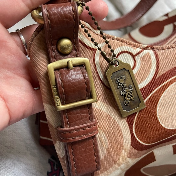 Vintage Coach brown Maggie 16505 Leather Madison OP Art Large Handbag FLAWED - Picture 7 of 15